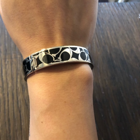 Coach bangle - Picture 1 of 3